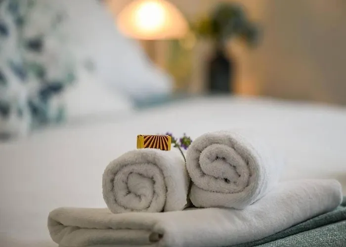 Anita - Five Bedroom With Swimming Pool Gruda